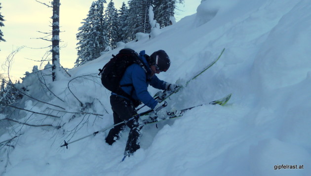 Rutschger sortiert seine Ski