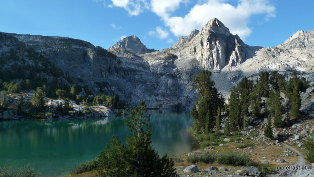 Rae Lakes in the morning