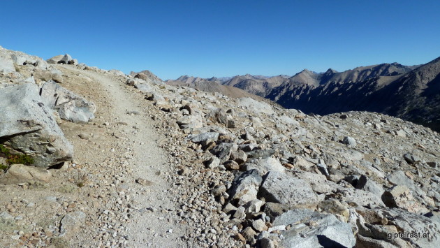 The trail up Forester Pass
