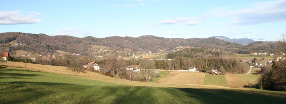 Blick von Thal auf die letzten Kilometer über die Göstinger Hügel