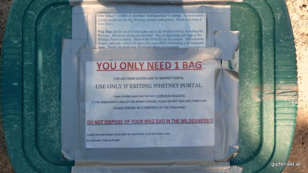 Wag bag box