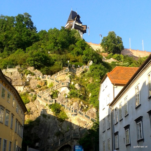 Hinauf auf den Schlossberg