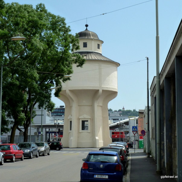 Der Wasserturm beim Hauptbahnhof